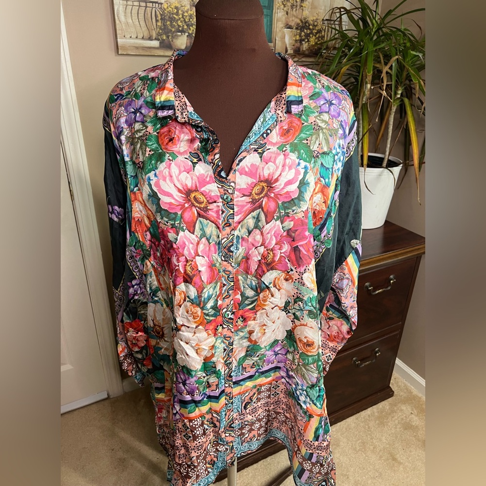 Johnny Was 100% Silk Bethia Blouse - Large